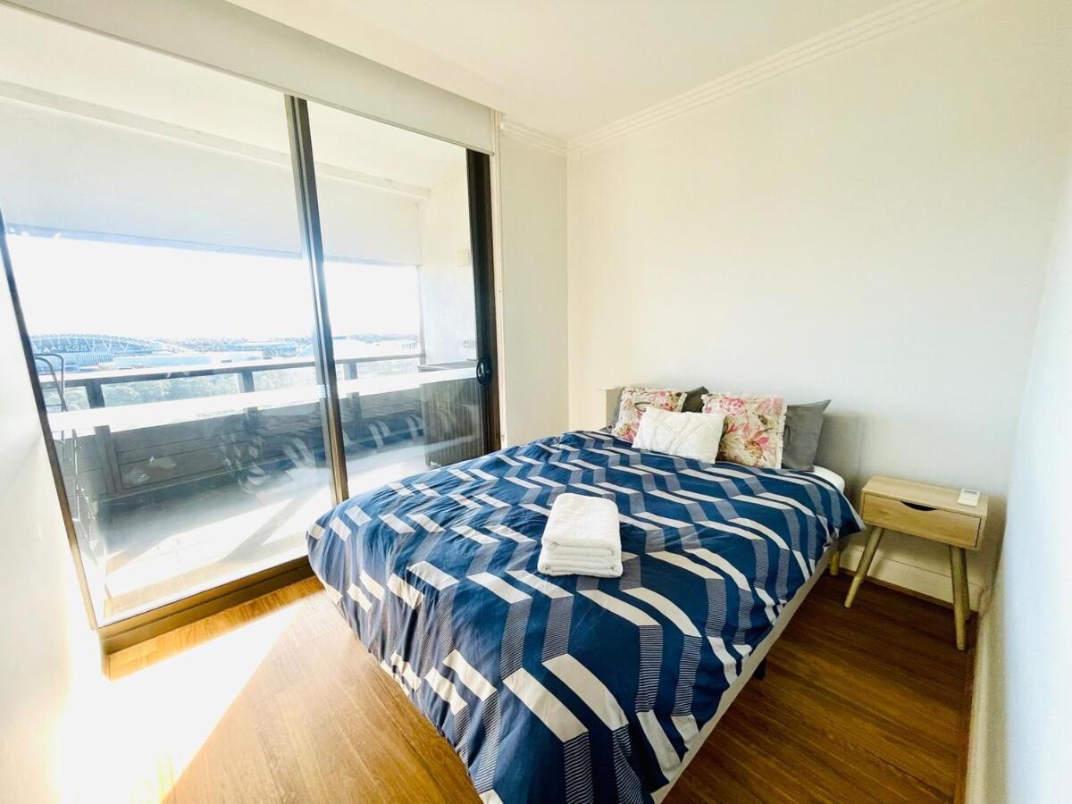 Olympic Park Amazing 2 Bed 2 Bath Parking,wi-fi Appartamento
