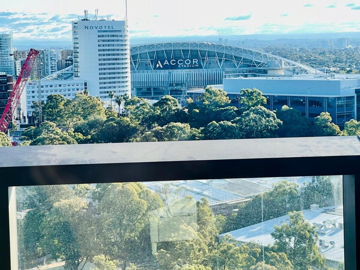 Olympic Park Amazing 2 Bed 2 Bath Parking,wi-fi Appartamento